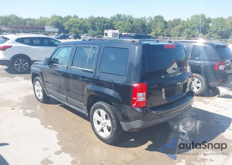 2015 Jeep Patriot Sport из США, поврежденный, VIN 1C4NJPBB7FD358742